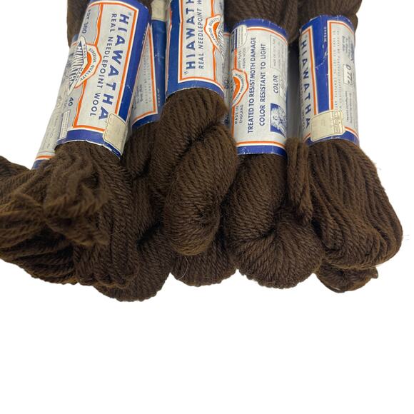Hiawatha Real Needlepoint Yarn 100% Virgin Wool Yarn Color 60 Brown 9 Skeins - Picture 2 of 6